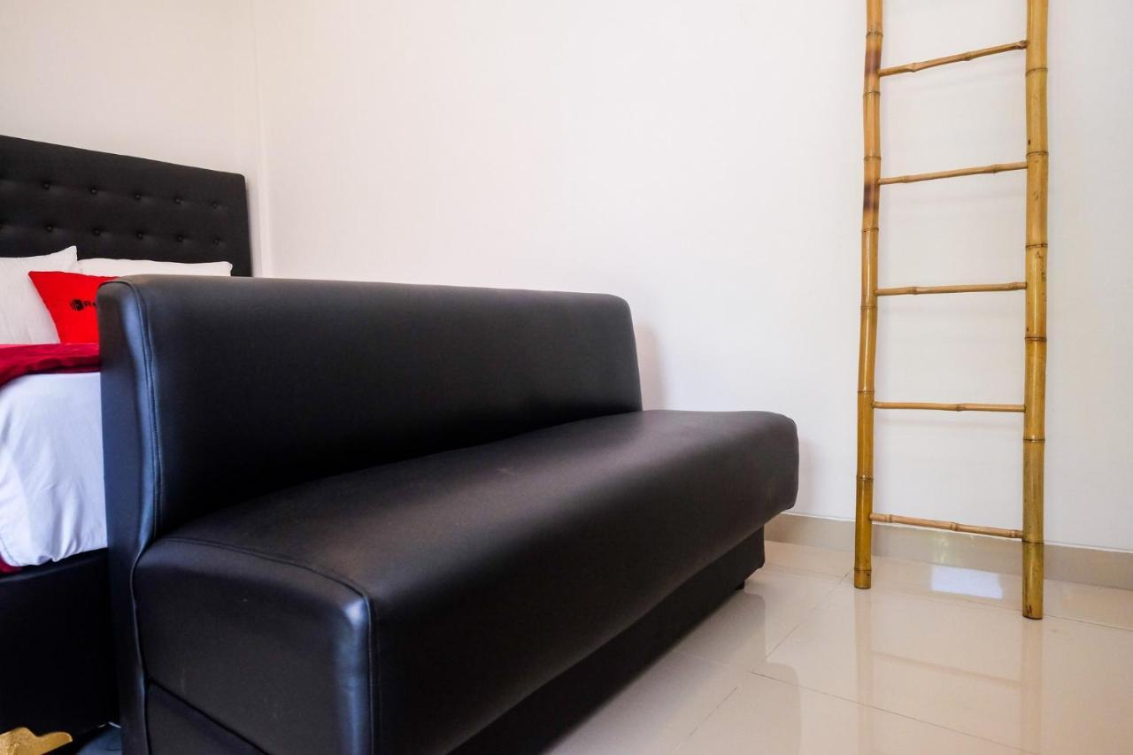 ホテル Reddoorz Near Umy Yogyakarta Ngabean エクステリア 写真