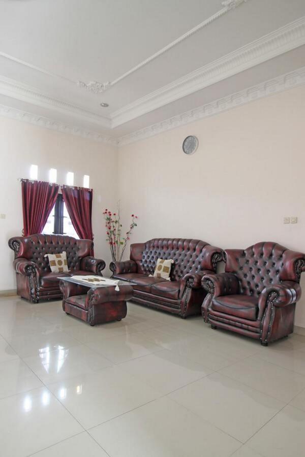 ホテル Reddoorz Near Umy Yogyakarta Ngabean エクステリア 写真